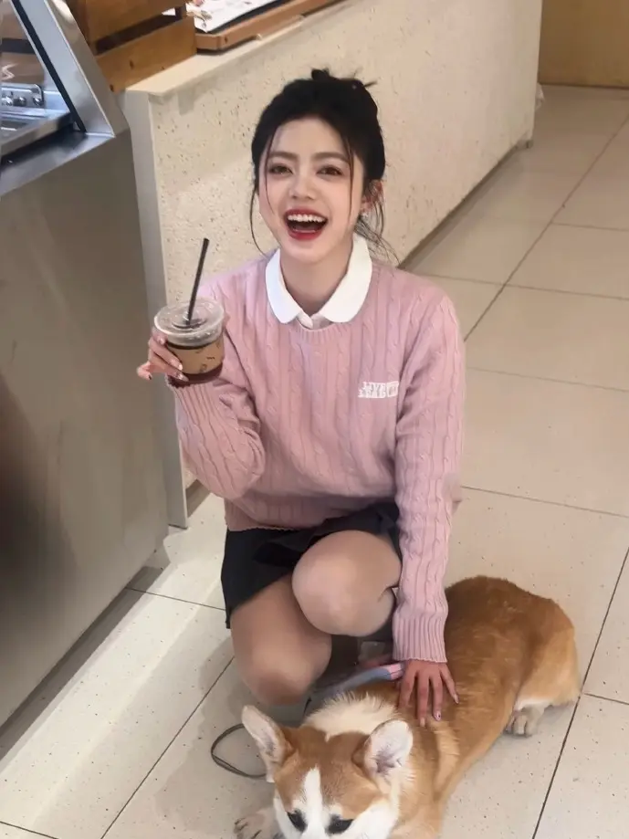 应用宝下载量增长图